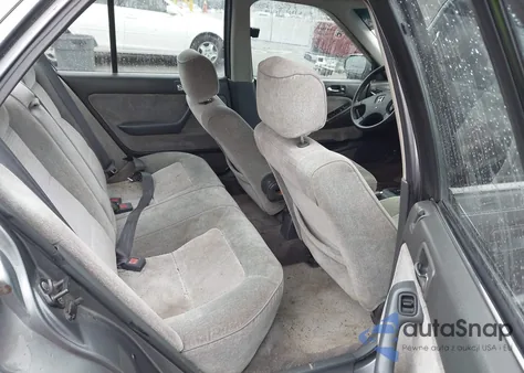 1990 Honda Accord Ex/Ex-R from USA, damaged, VIN 1HGCB7666LA101989